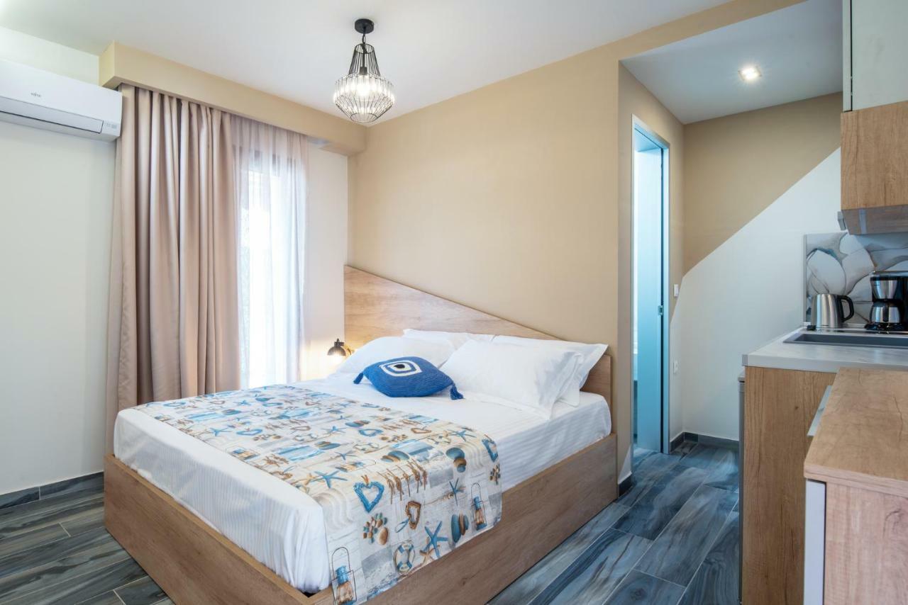 Stavros Compass Hotel Sarti Eksteriør billede